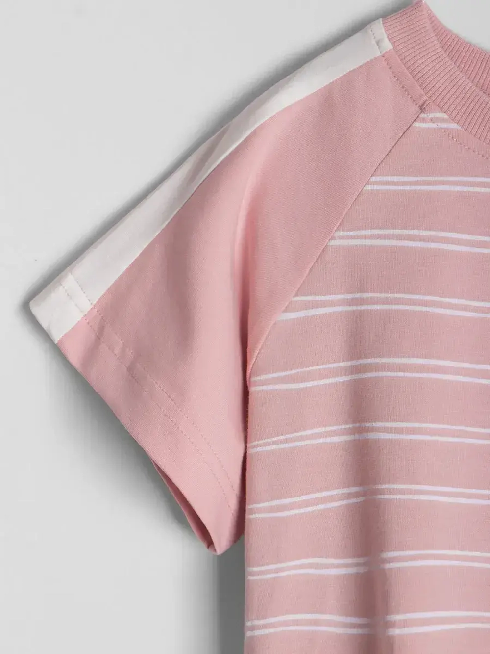 Летний костюм детский, футболка и кюлоты