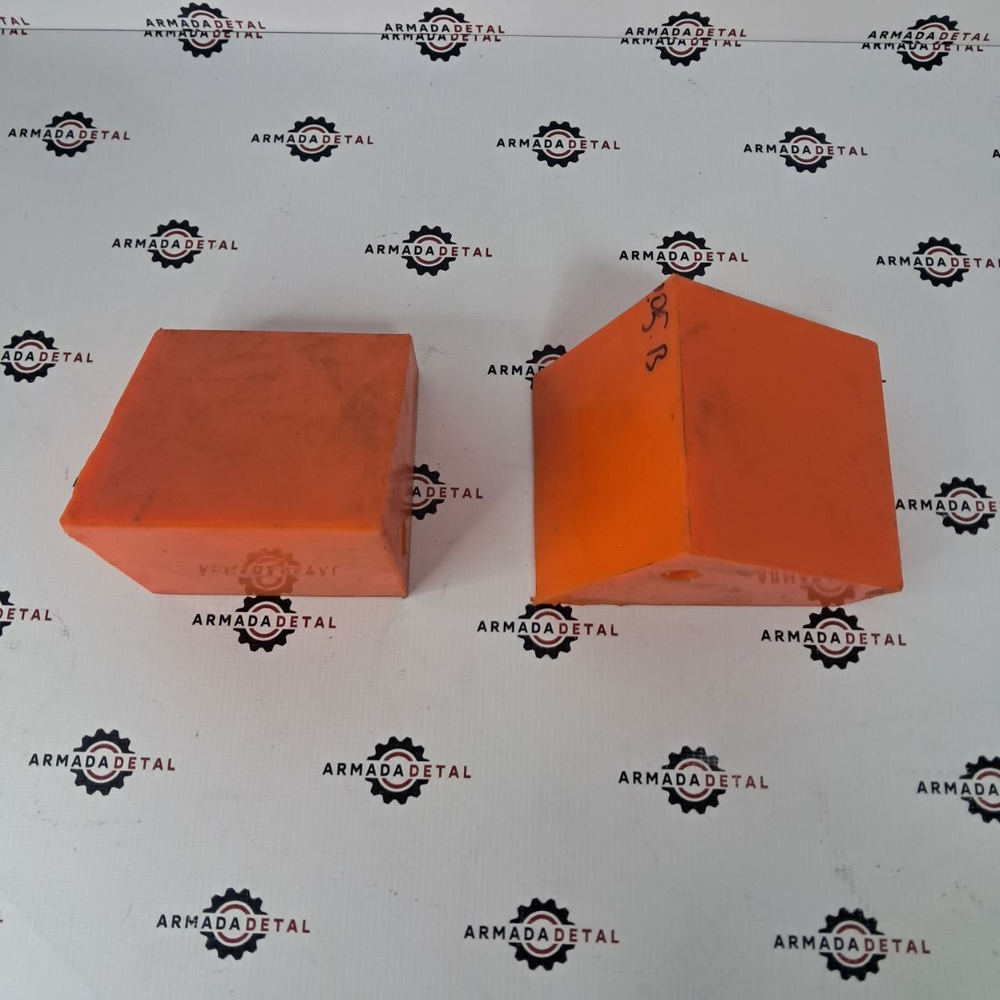 Комплект для вил откидных паллетных Impuls PF2000 на ковш JCB 3CX