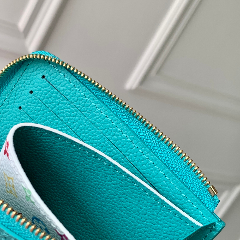Louis Vuitton Noa Compact Wallet