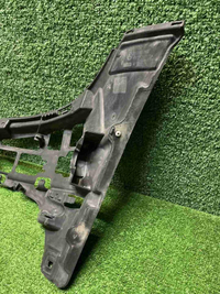 Кронштейн бампера правый Mercedes C W205 (14-18)