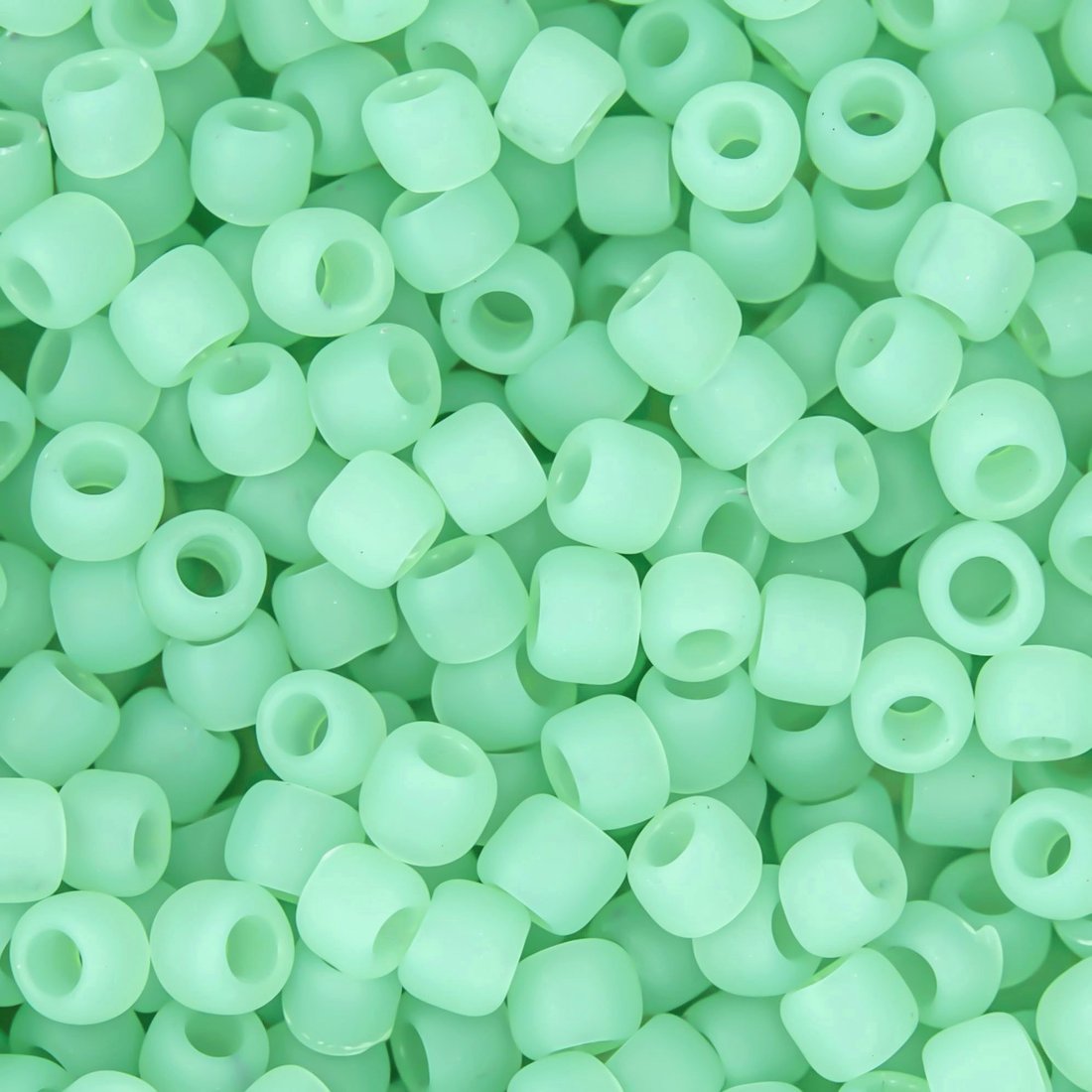 Японский бисер TOHO Round 8/0 (№144F), жемчужный матовый