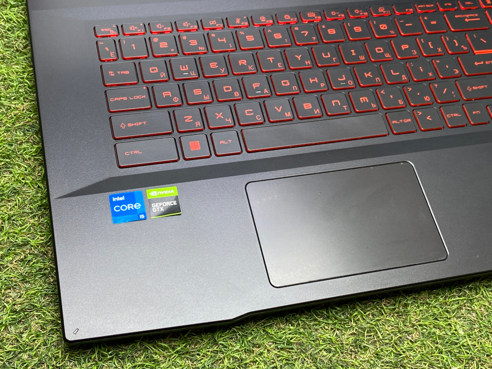 Игровой MSI 17.3" 144Hz/GTX 1650/16GB/2TB SSD/ Katana GF76 11SC-853XRU[9S7-17L212-853]/Windows 10