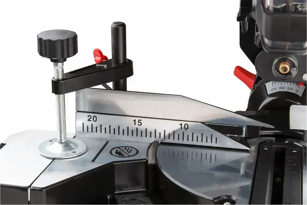 Торцовочная пила с протяжкой 255 мм по дереву WORTEX MS 2520-1 LMO (MS25201LMO029)