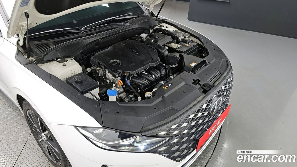 Hyundai The New Grandeur (Azera) IG 2.5 (10.2020)