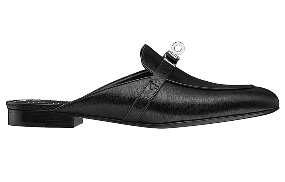 HERMES Oz Closed Toe Slippers Women"s Black