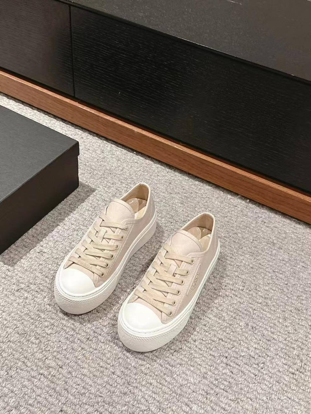 Кеды Prada