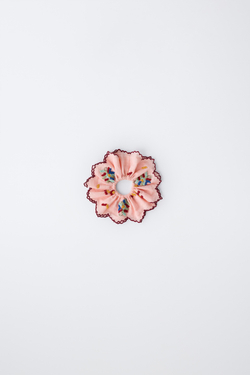 ZARA РЕЗИНКА ДЛЯ ВОЛОС С КОНТРАСТНЫМИ БУСИНАМИ, РОЗОВЫЙ