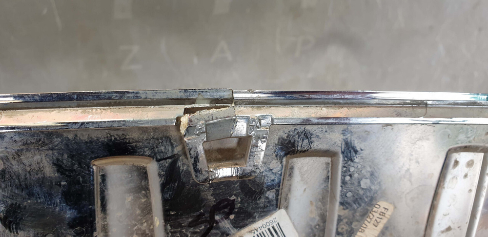 Накладка заднего бампера Mercedes GLE (W166) 11-18 Б/У Оригинал A1668853374