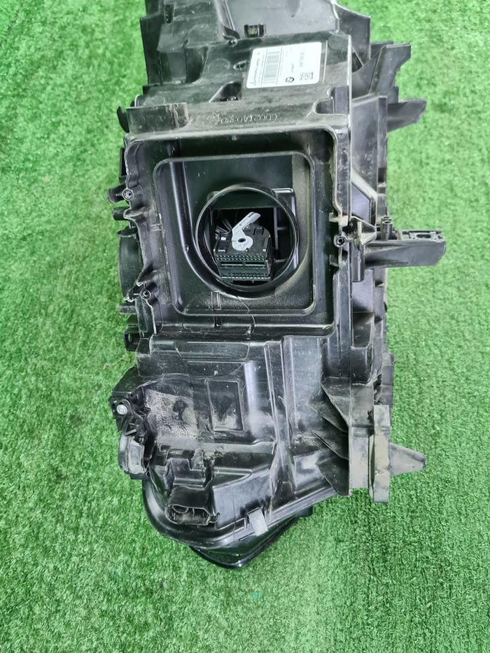 Фара правая BMW X5 G05 X6 G06 (2018-2023) LED