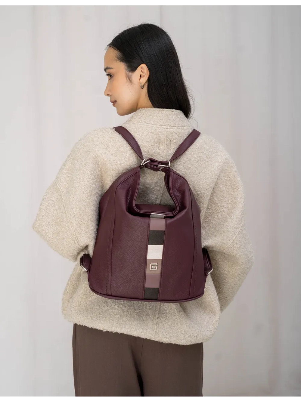 Сумка рюкзак большая через плечо трансформер