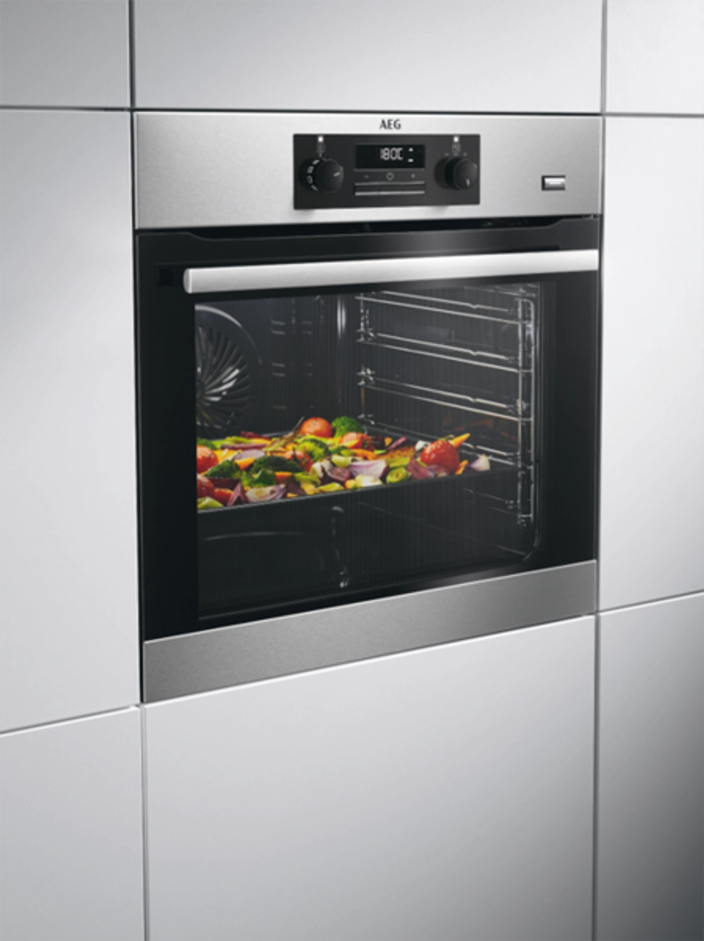 Встраиваемый электрический духовой шкаф AEG BEB351010M
