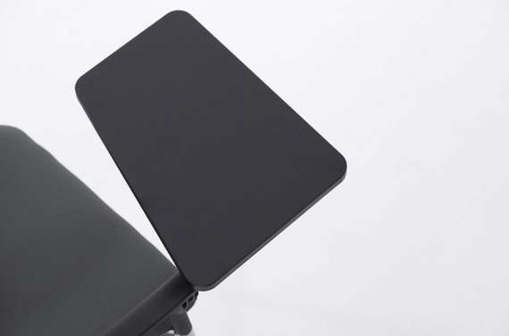 Офисный стул Pinkо mesh с пюпитром