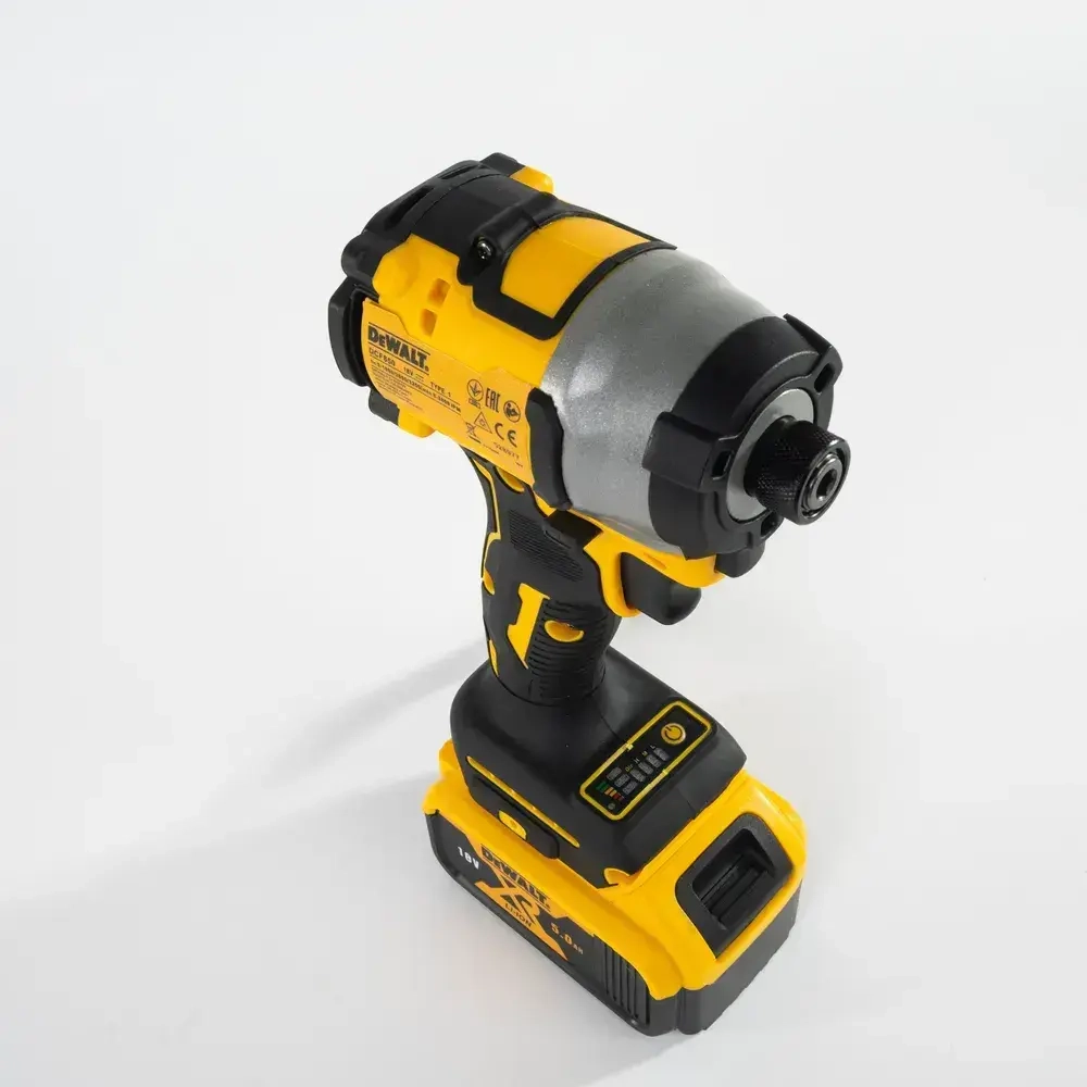 Dewalt, винтоверт аккумуляторный, DCF850, от аккумулятора, 18 В, 206 Нм, 2 акб