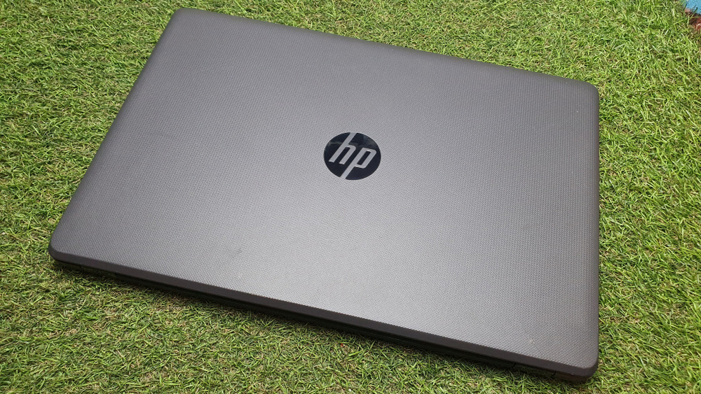 Ноутбук HP i3-7/12Gb/M330 2Gb/FHD