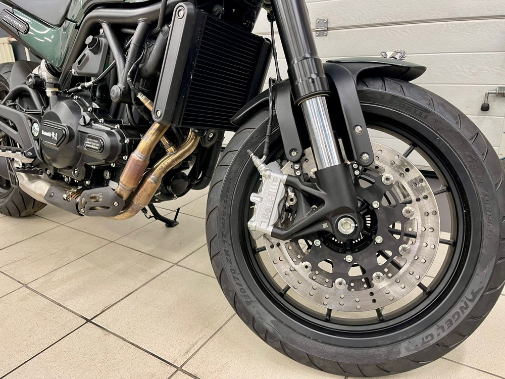 Benelli Leoncino 500 (Green)