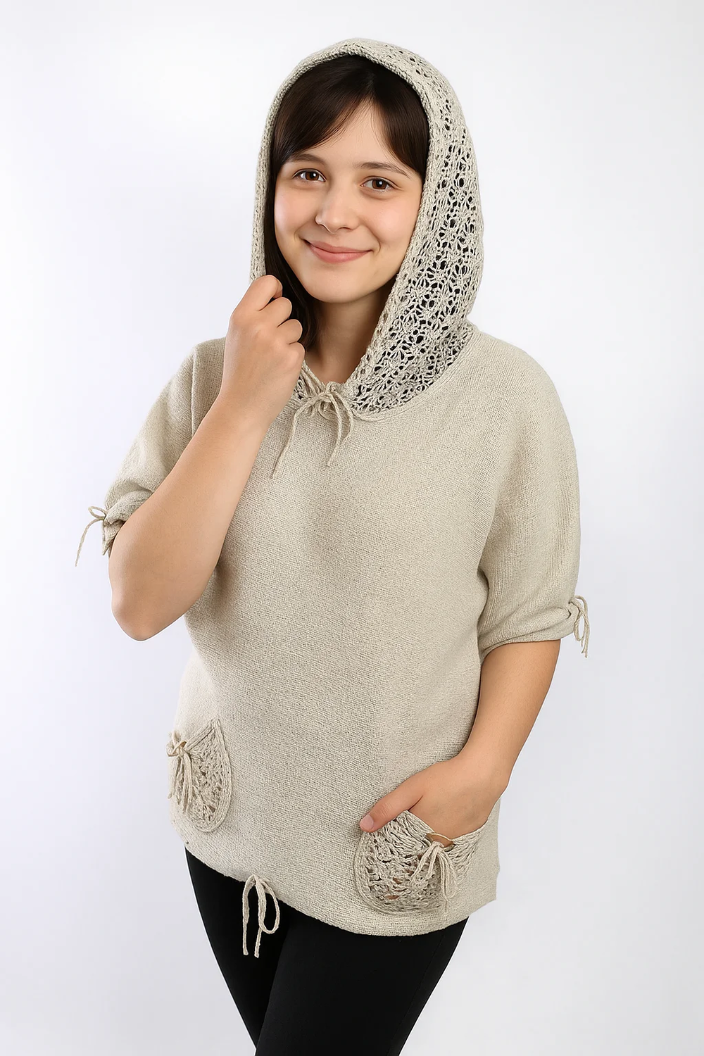 Джемпер льняной с ажурным капюшоном