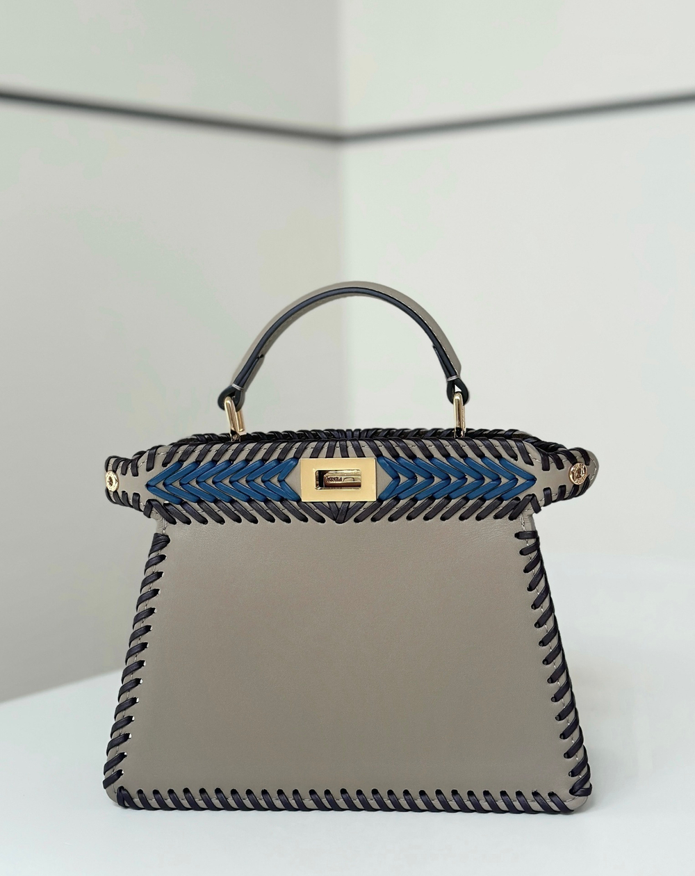 Fendi Peekaboo ISeeU Petite 20 cm