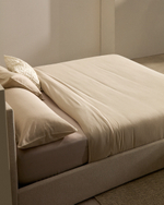 Кровать Nahiri бежевого цвета из шенилла с ящиком для хранения 160 x 200 см