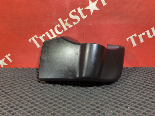 Накладка зеркала левого