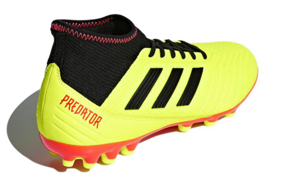 Adidas 18.3 predator store