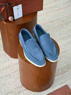 Светло-синие лоферы Loro Piana Summer Walk с плетением по периметру