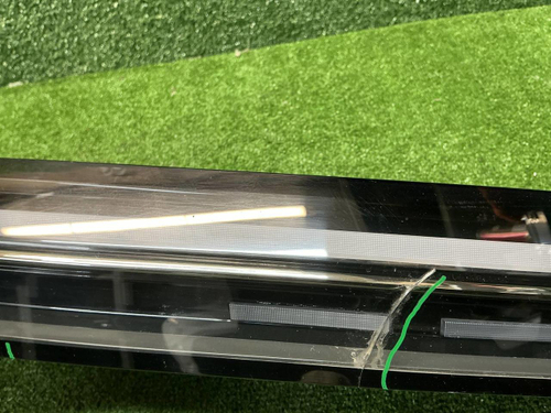 Фонарь крышки багажника Lixiang L7 (2023-н.в.)