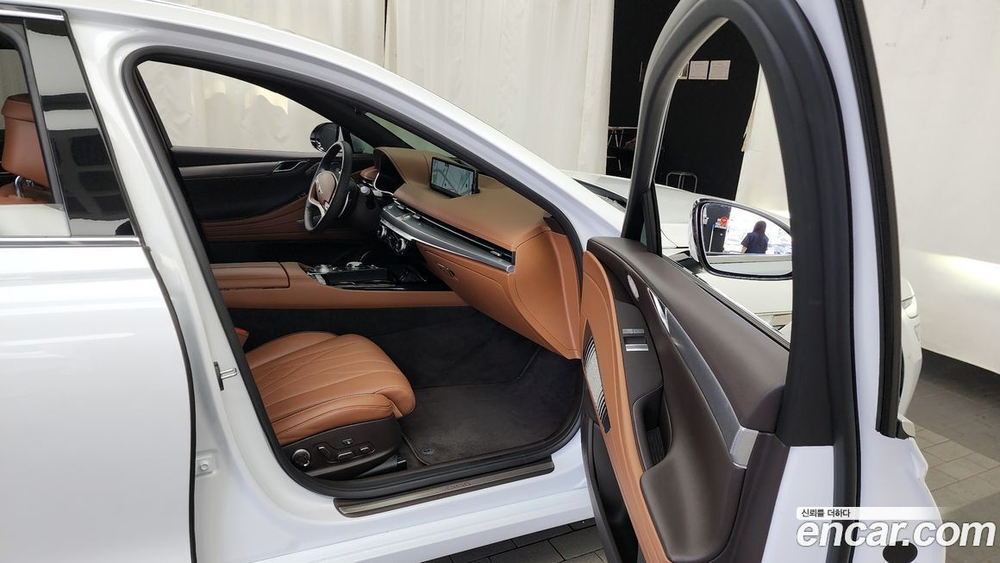 Genesis G80 (RG3) Бензин 2.5 Turbo AWD (04.2023)