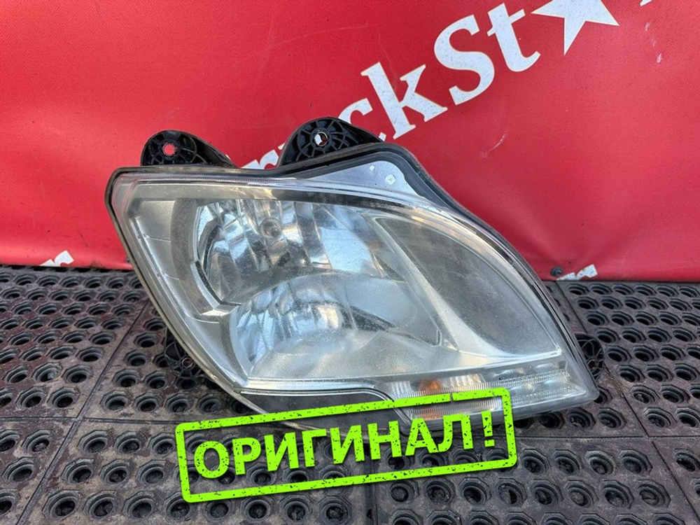 Фара правая 2019г