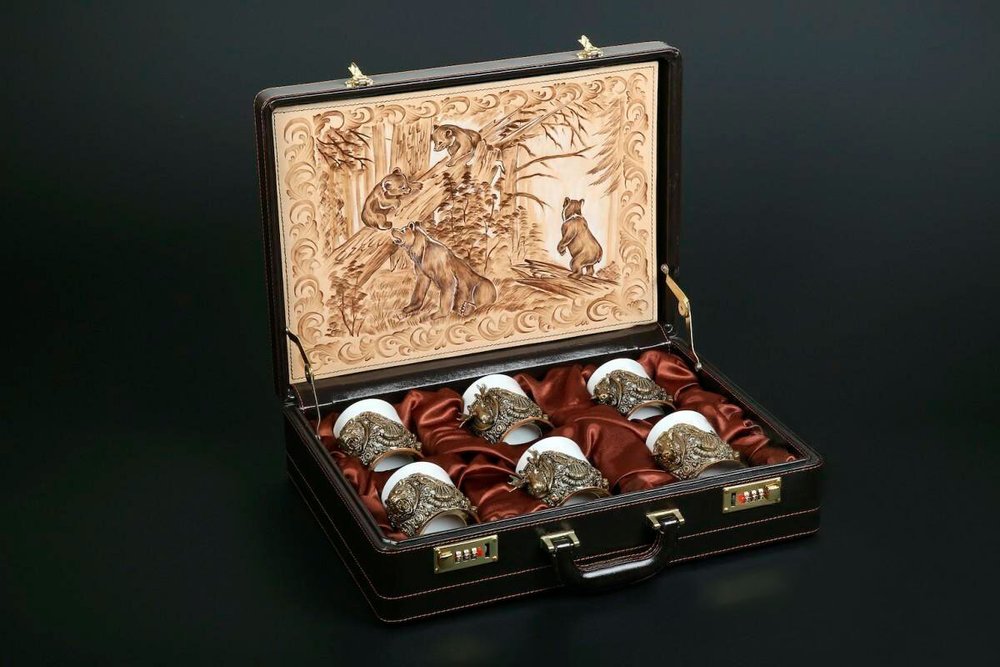 Набор чашек для кофе Трофейный" 6 шт. в подарочном кейсе с художественным оформлением