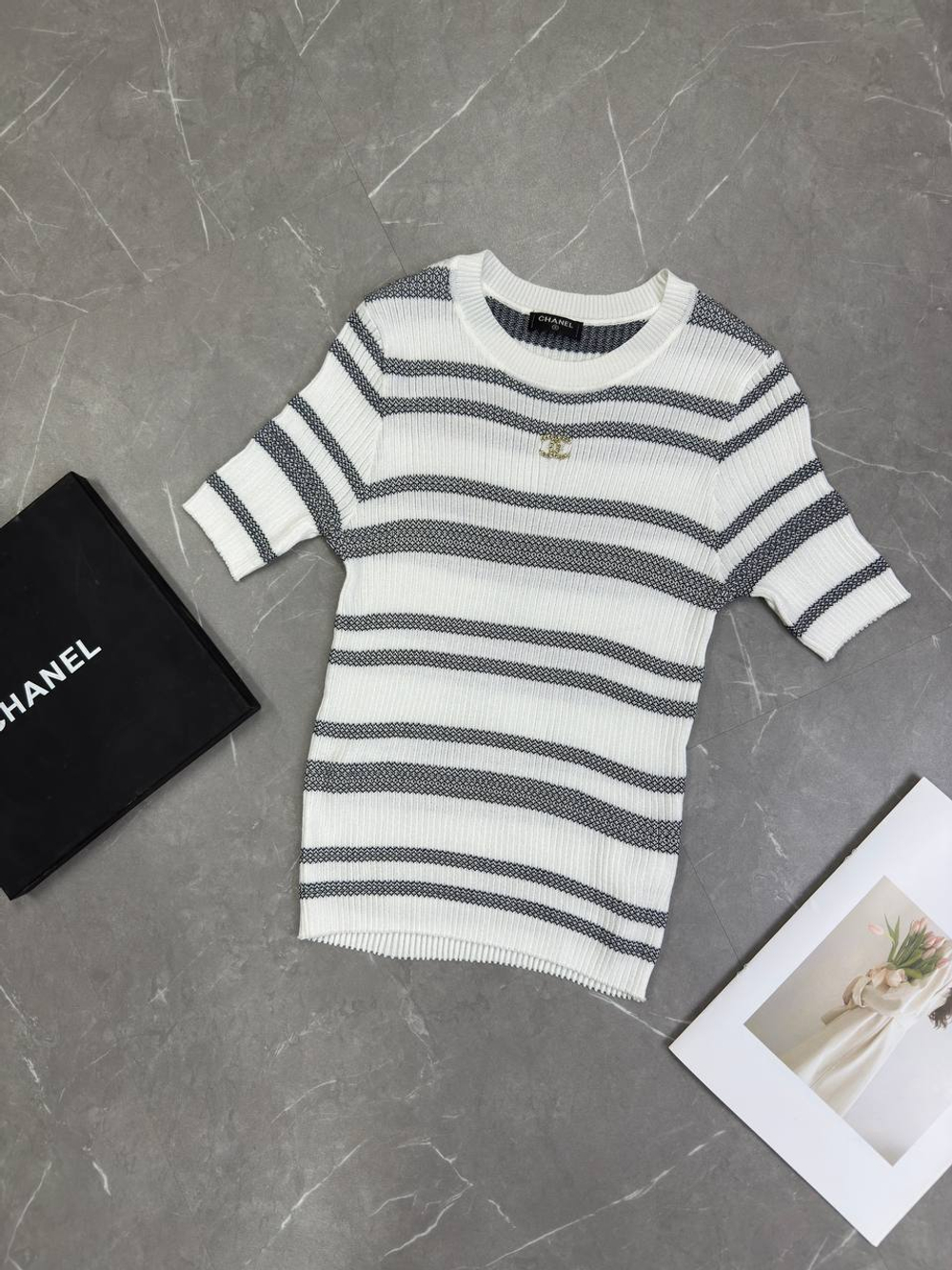 Футболка Chanel