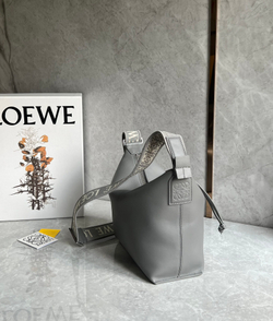 Loewe Small Cubi Crossbody 29 cm
