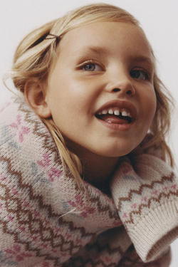 ZARA ЖАККАРДОВЫЙ СВИТЕР ИЗ СМЕСОВОЙ ШЕРСТИ, ЦВЕТ ФУКСИИ