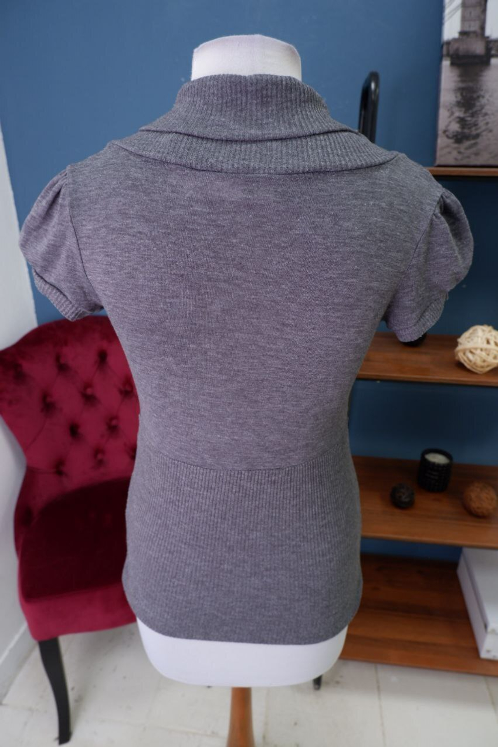 Футболка Gloria Jeans трикотажная 44 размер