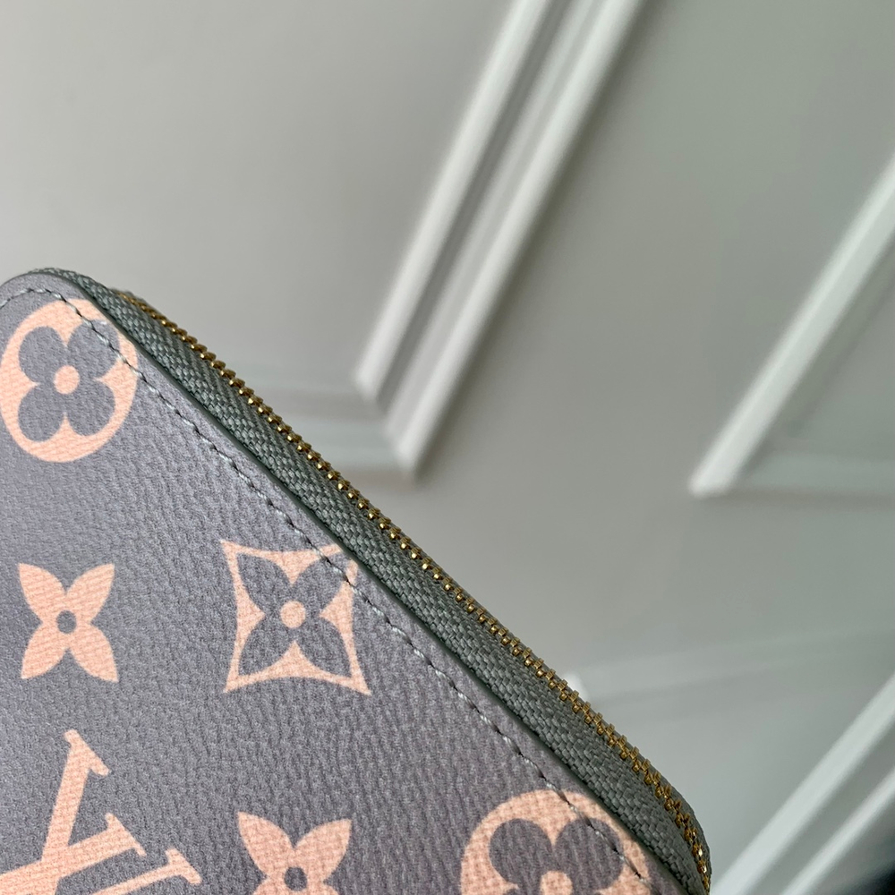 Louis Vuitton Zippy Coin Purse