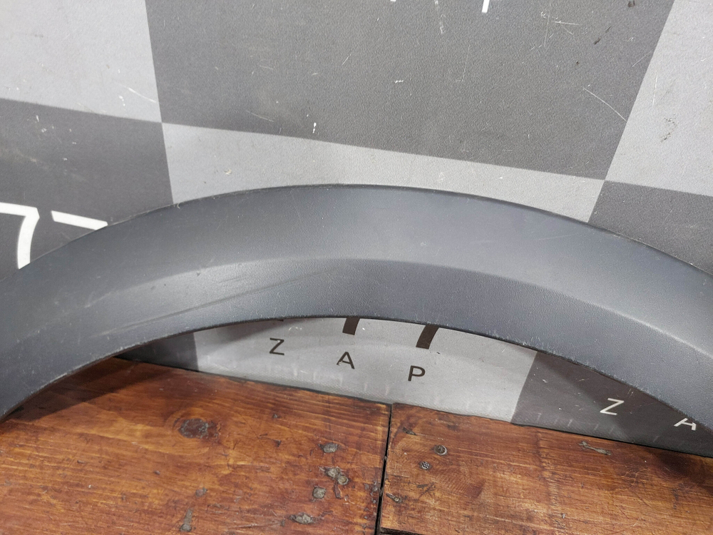 Накладка крыла заднего правого Vesta SW Cross 15-нв Б/У Оригинал 8450031020