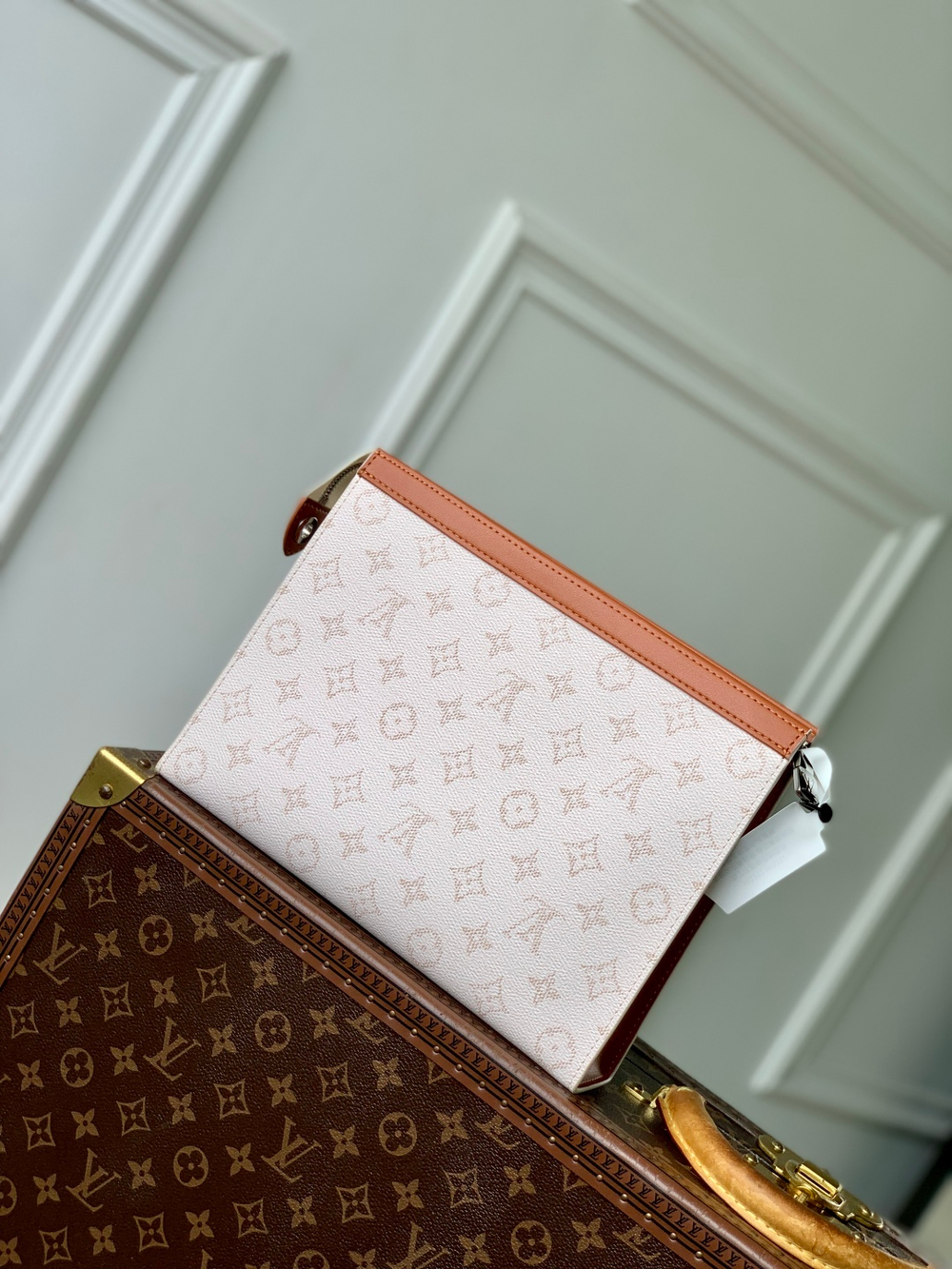 Louis Vuitton Pochette Voyage MM