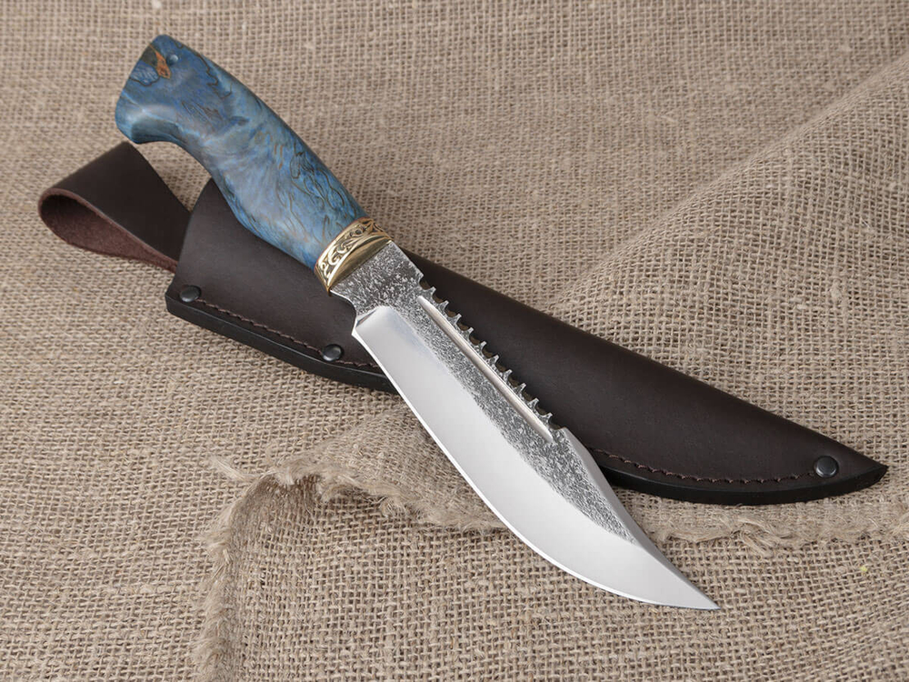 Нож "Алтай", сталь Bohler N690, рукоять синяя стабилизированная береза