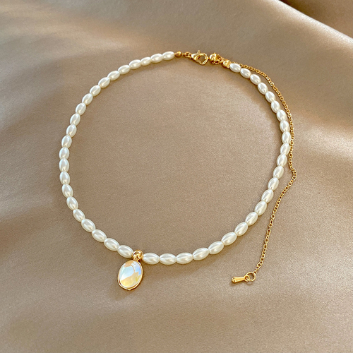 Ожерелье из бисера "Helena"