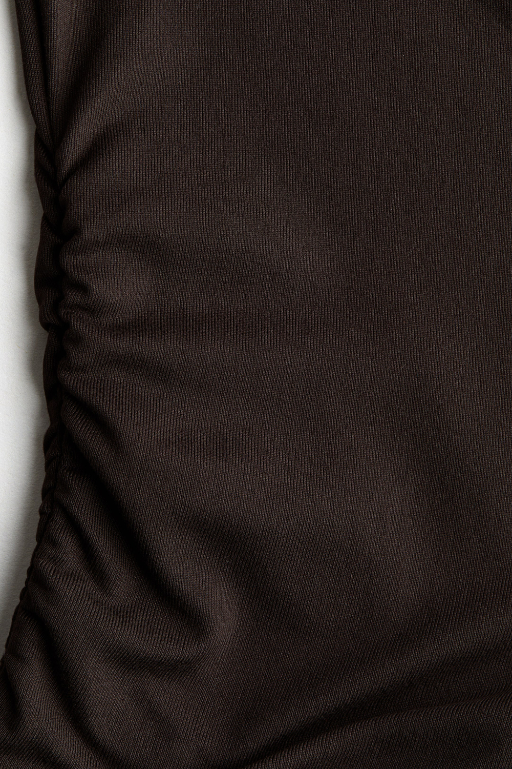 H&M Спортивный топ SoftMove™, темно-коричневый