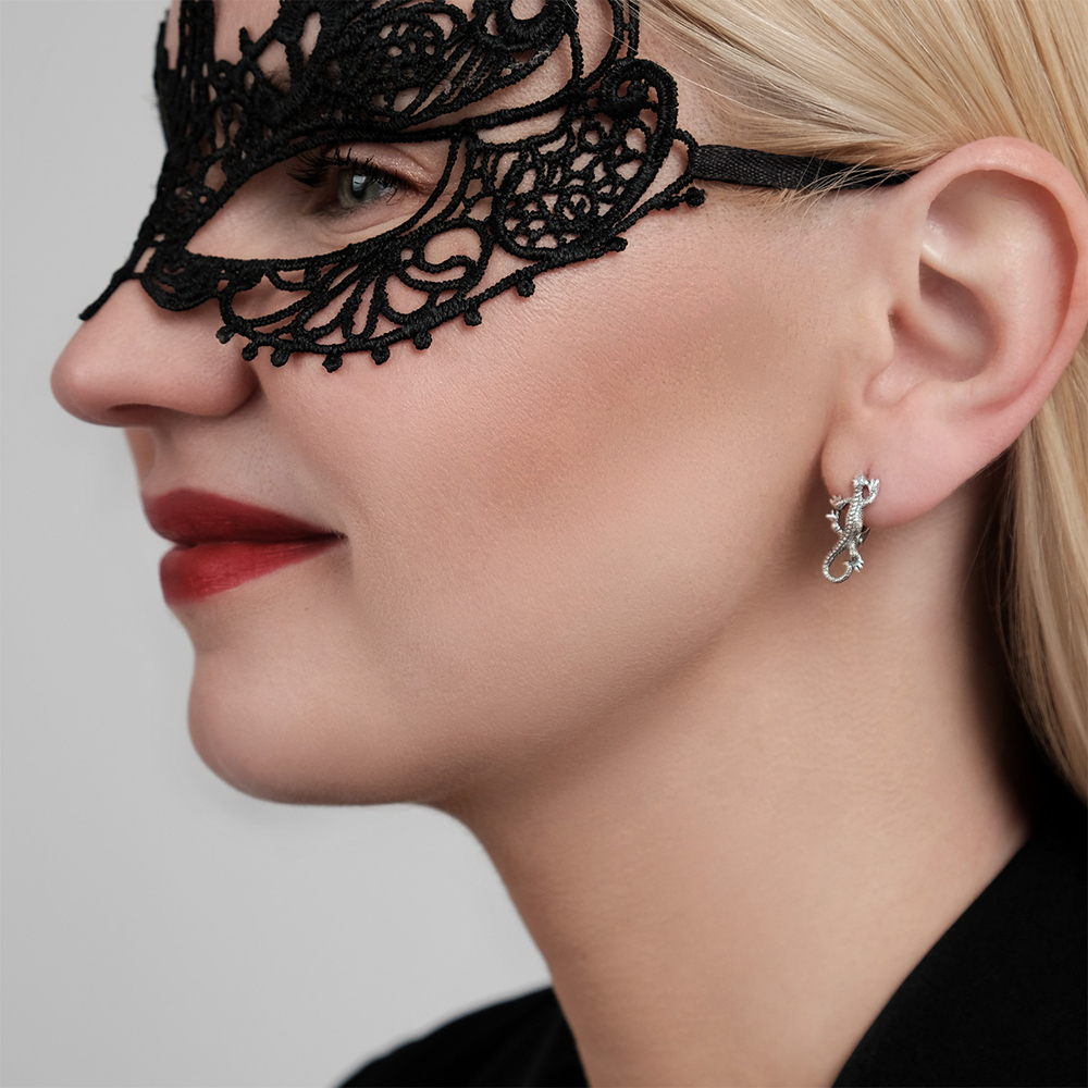 "Саламандра" серьги в серебряном покрытии из коллекции "Животные" от Jenavi с английским замком