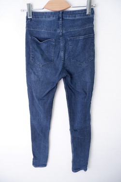 Джинсы H&M базовые 42 размер