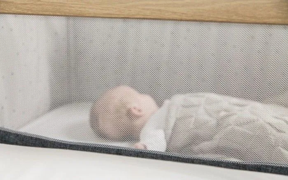 Колыбель приставная Tutti Bambini CoZee c колёсами GTD Oak/Charcoal