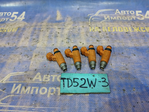 Форсунка топливная SUZUKI ESCUDO 2000