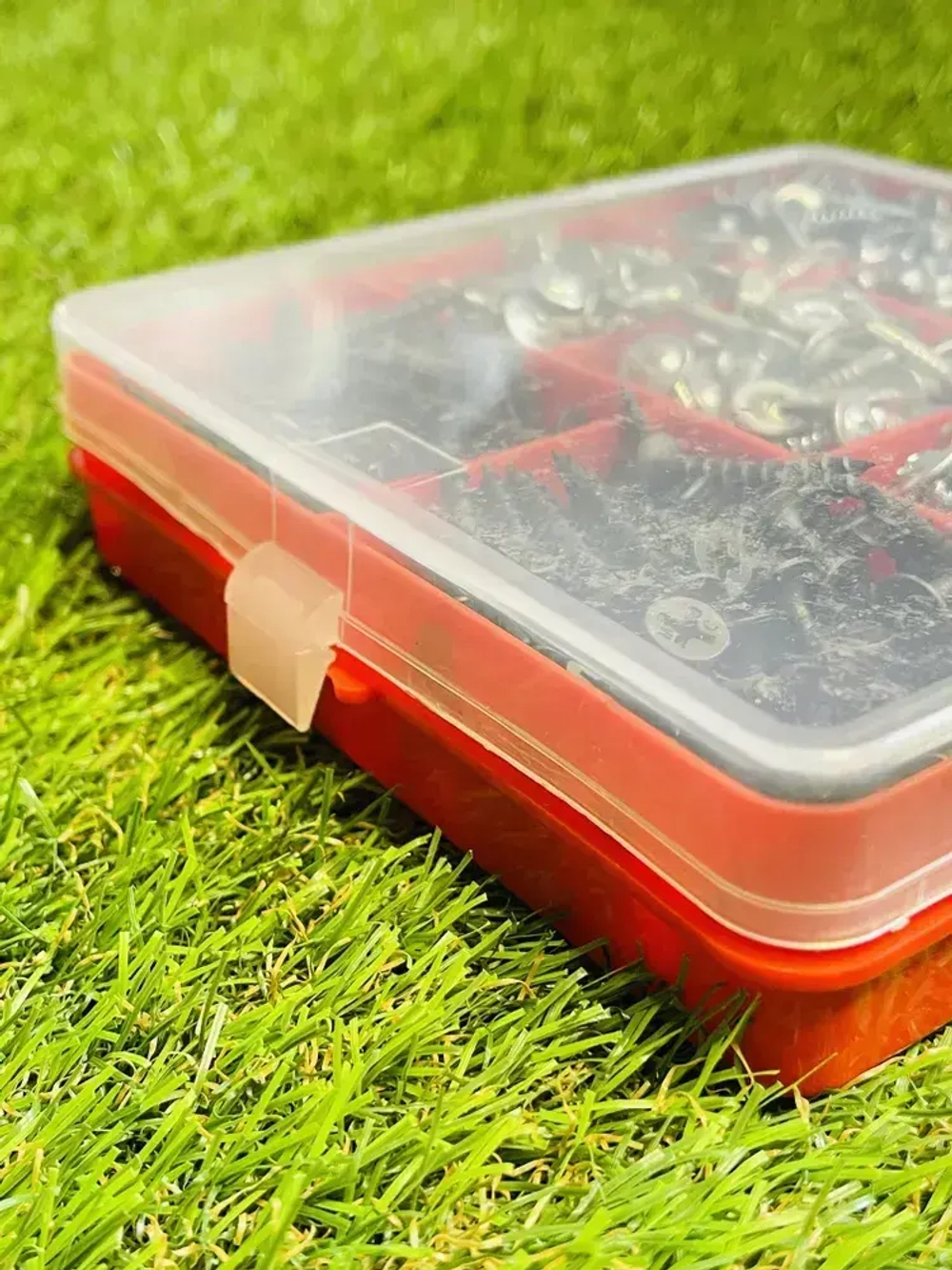 Набор саморезов (900)