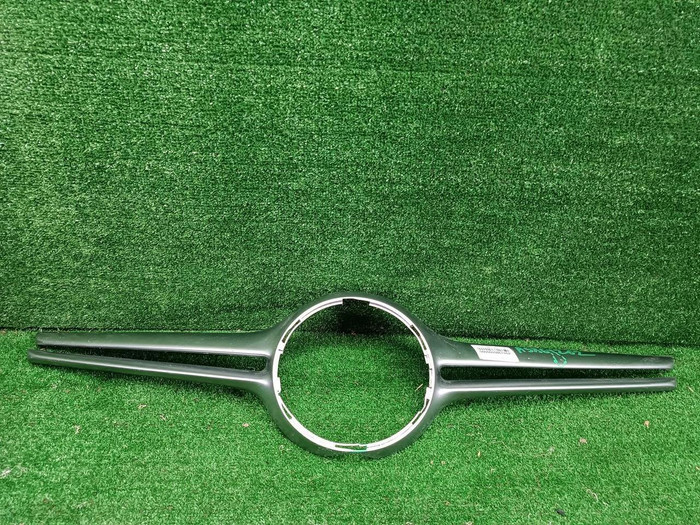 Накладка решетки радиатора Mercedes GLE 292 (2015-2019) AMG 63