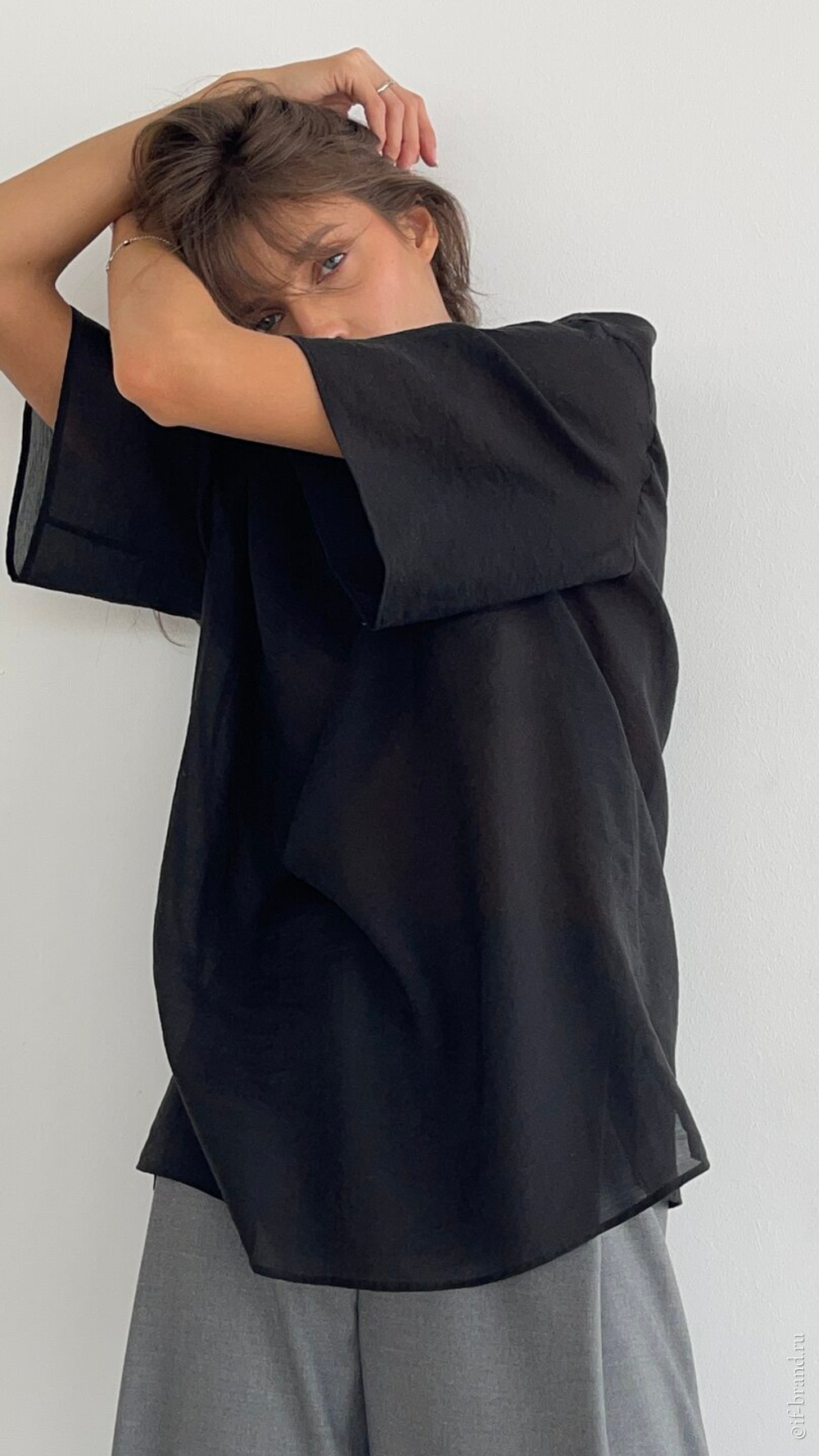 футболка AMI voluptuous