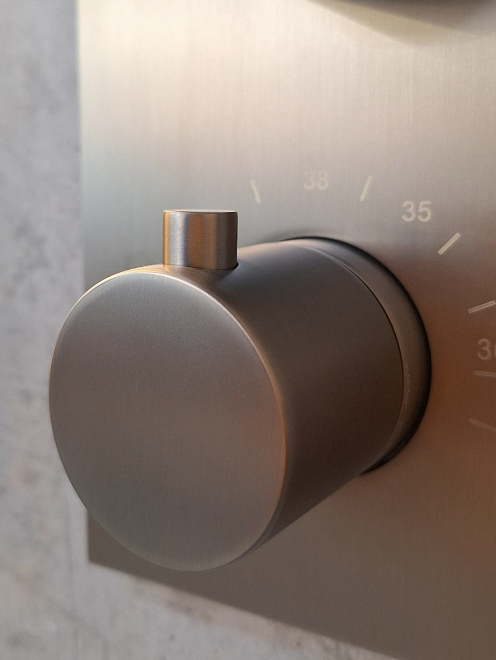 Душевая система с термостатом AltroBagno Unione 040409 GM