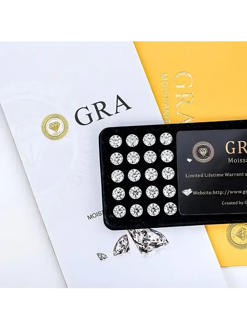 Муассанит 1 карат (6.5мм)