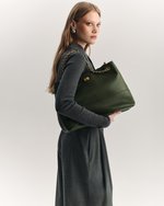 MAISON оливковый - небольшие дефекты кожи 26