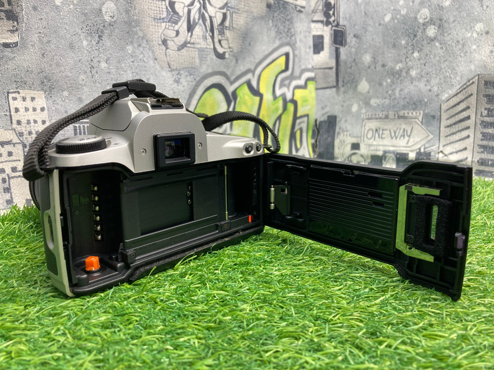 Canon EOS 500N kit EF 28-80mm 3.5-5.6